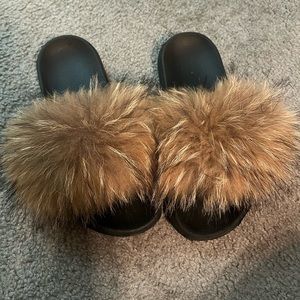 Fox 🦊 Fur puffy slippers